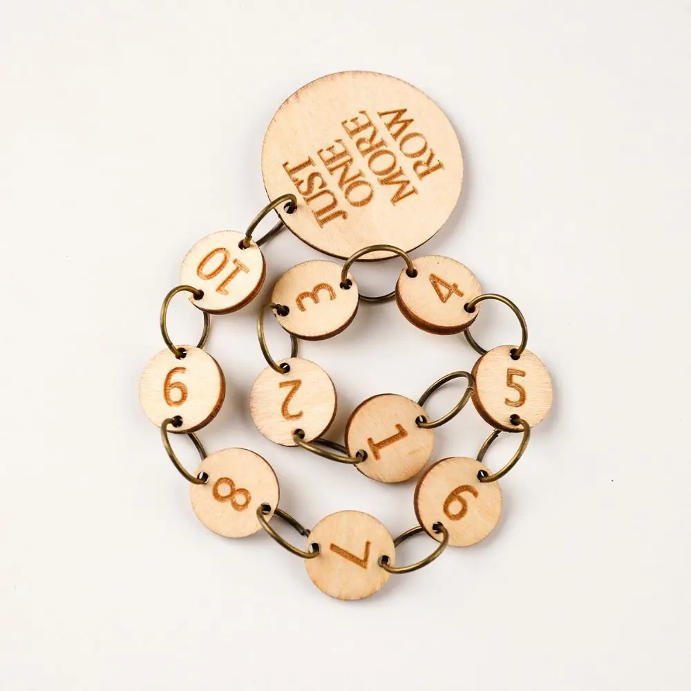 Bamboo Locking Stitch Marker Set 10 Bamboo Locking Stitch Marker Set - Image 10
