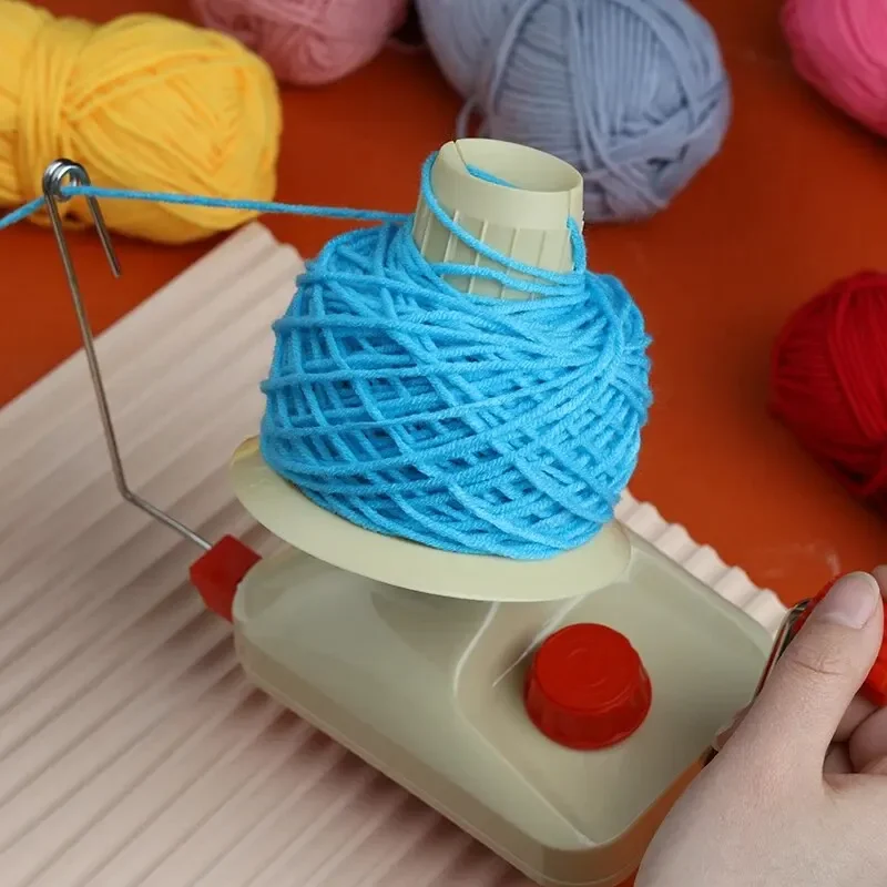 Compact Manual Yarn Ball Winder 6 Compact Manual Yarn Ball Winder - Image 6