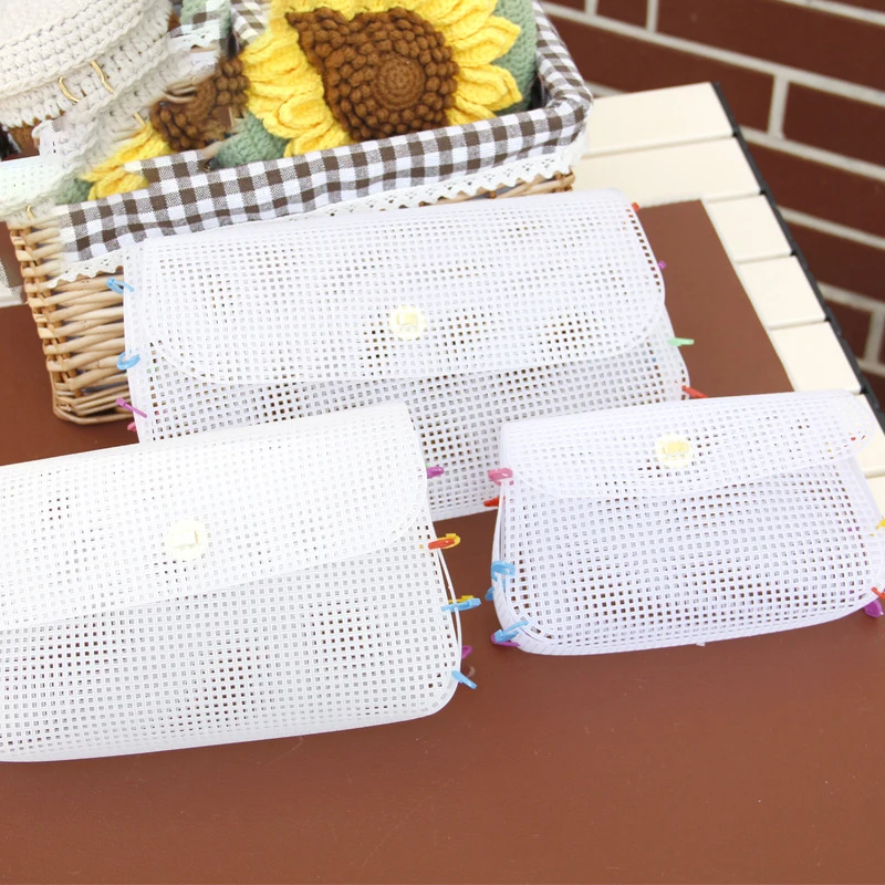 Plastic Canvas Mesh Bag Kit 8 Plastic Canvas Mesh Bag Kit - Image 8