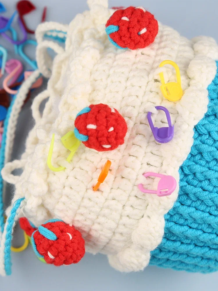 Colourful Crochet Hook & Notions Kit 6 Colourful Crochet Hook & Notions Kit - Image 6