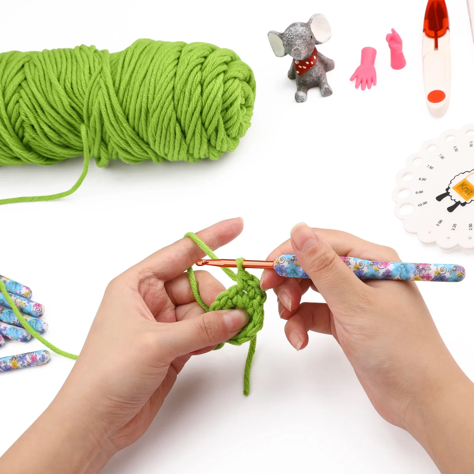 Ergonomic Aluminium Crochet Hooks 5 Ergonomic Aluminium Crochet Hooks - Image 5